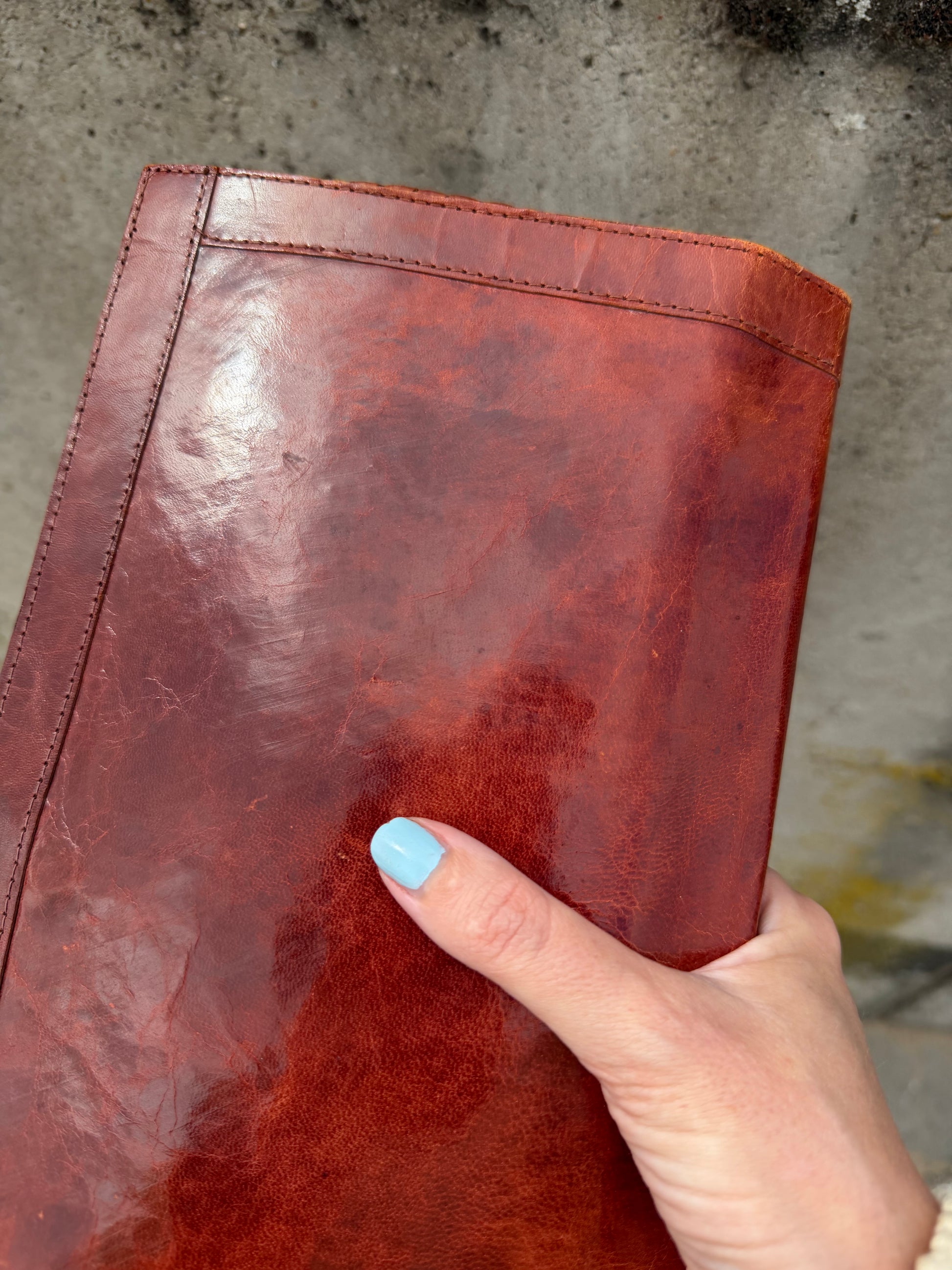 Scarlet REBELLE - a statement 70’s vintage clutch