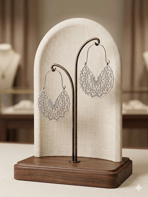 🌸 Prachtige Zilverkleurige Mandala Oorbellen (Bohemian Style)