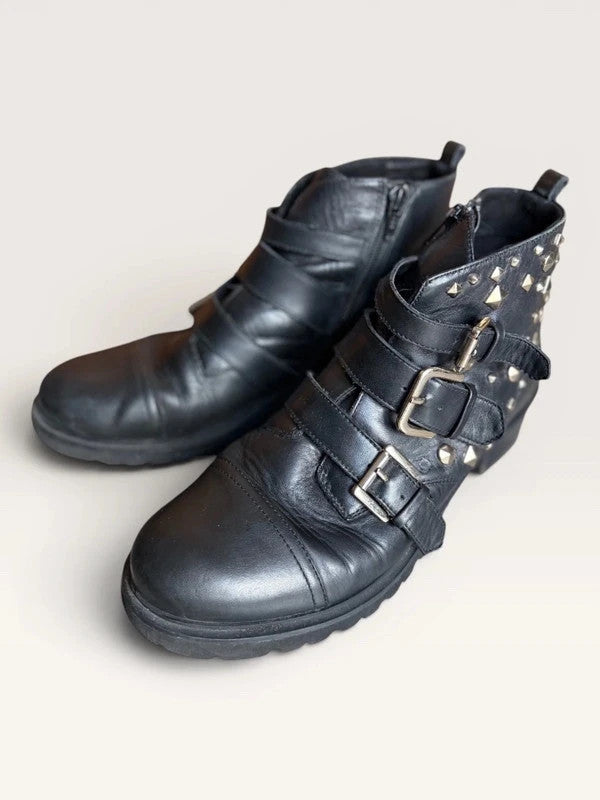Steve Madden Sparkie Ankleboots – zwarte leren biker boots met studs