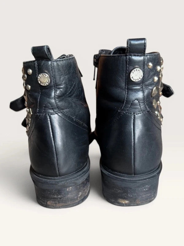 Steve Madden Sparkie Ankleboots – zwarte leren biker boots met studs