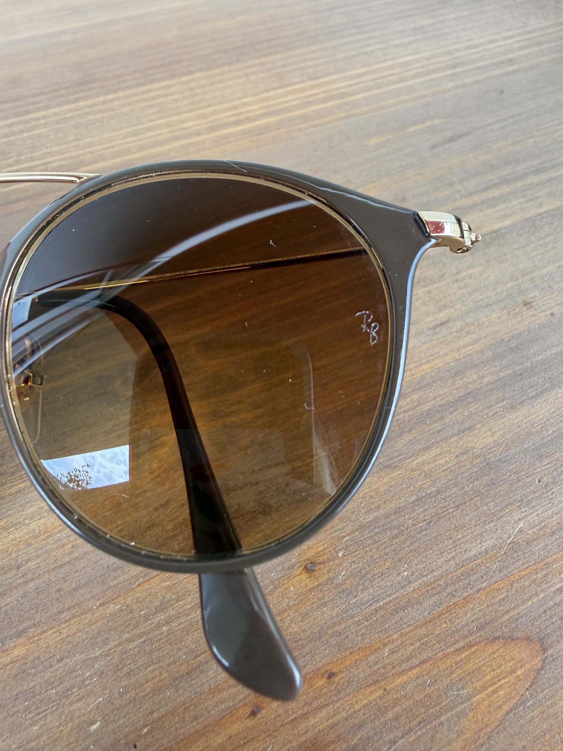 Retro Ray-Ban Brown &amp; Gold Round Sunglasses with New Case - Model 3546
