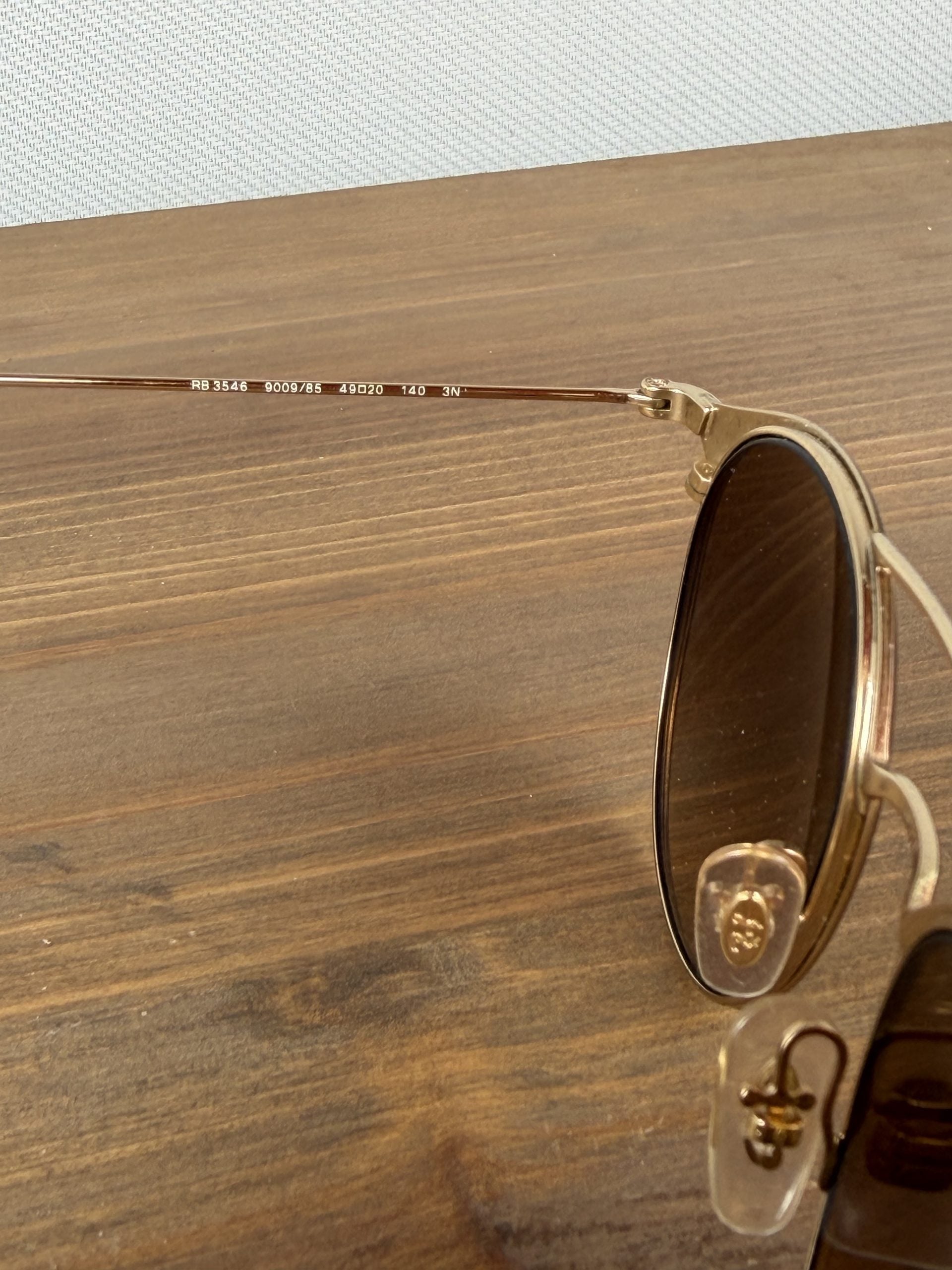 Retro Ray-Ban Brown &amp; Gold Round Sunglasses with New Case - Model 3546
