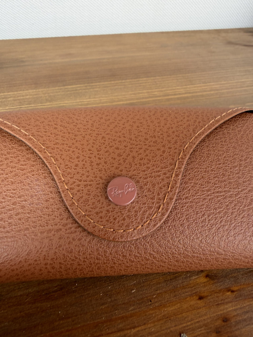 Retro Ray-Ban Brown &amp; Gold Round Sunglasses with New Case - Model 3546