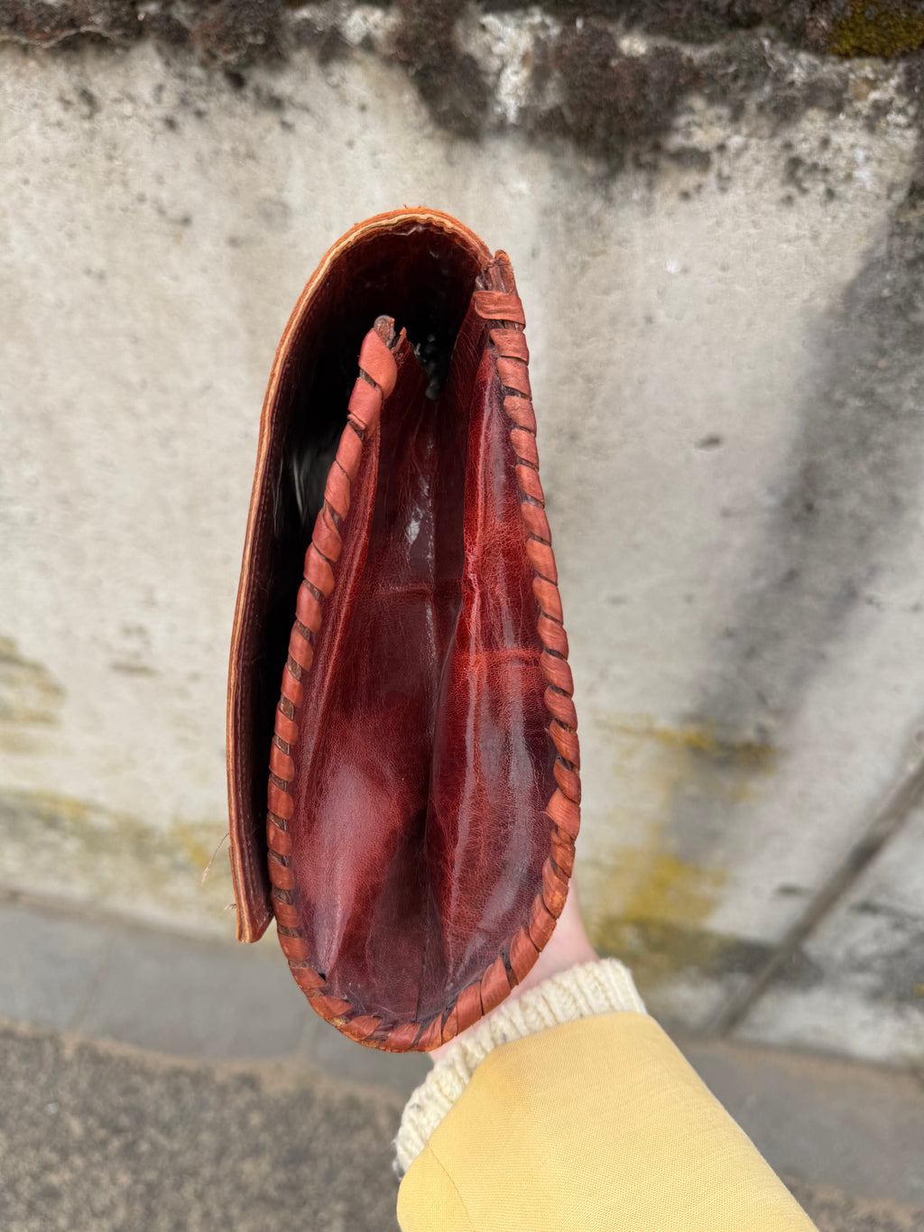 Scarlet REBELLE - a statement 70’s vintage clutch