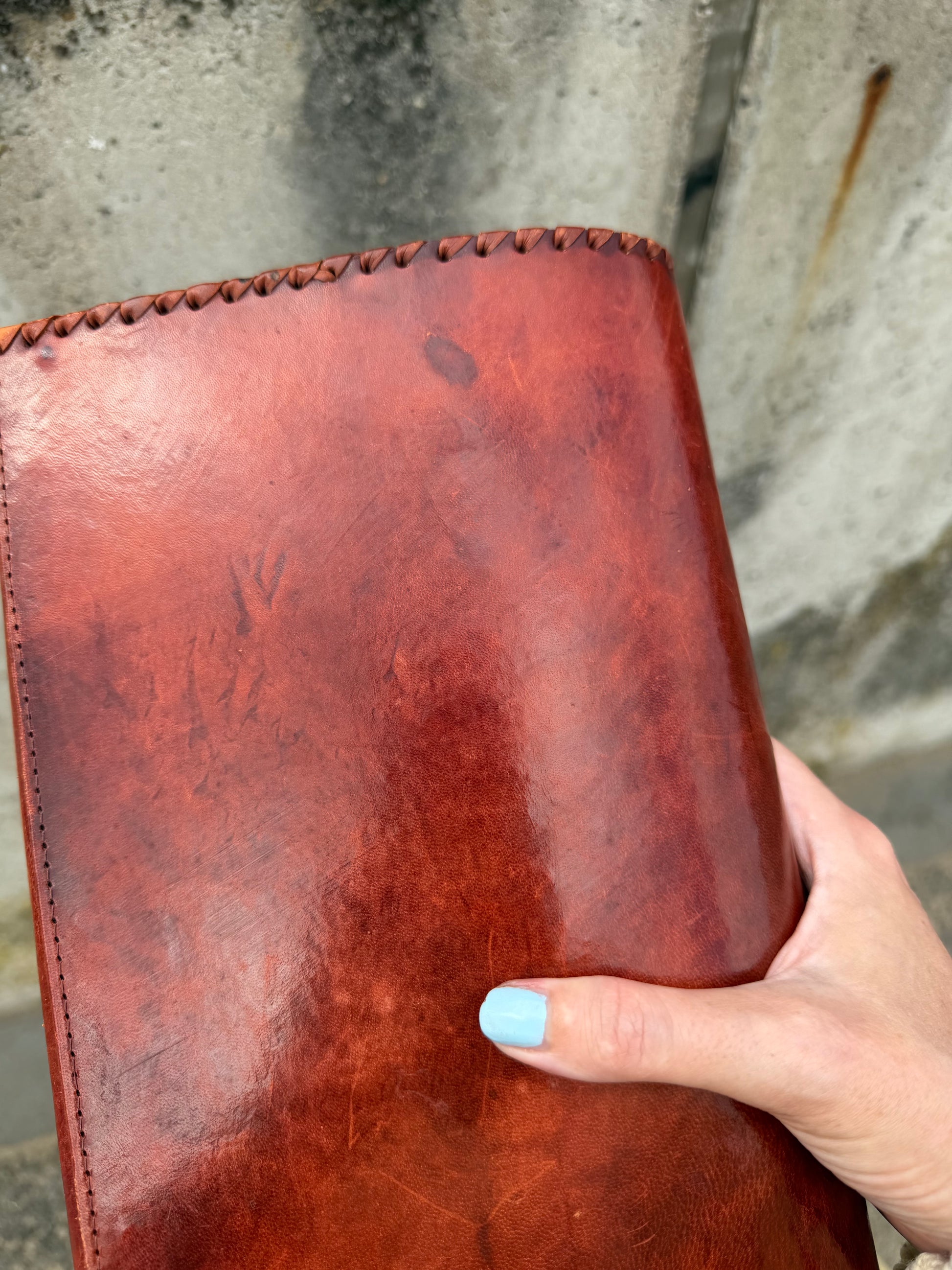 Scarlet REBELLE - a statement 70’s vintage clutch