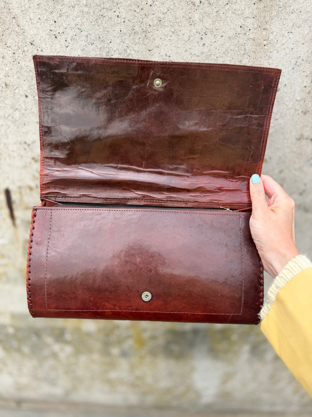 Scarlet REBELLE - a statement 70’s vintage clutch