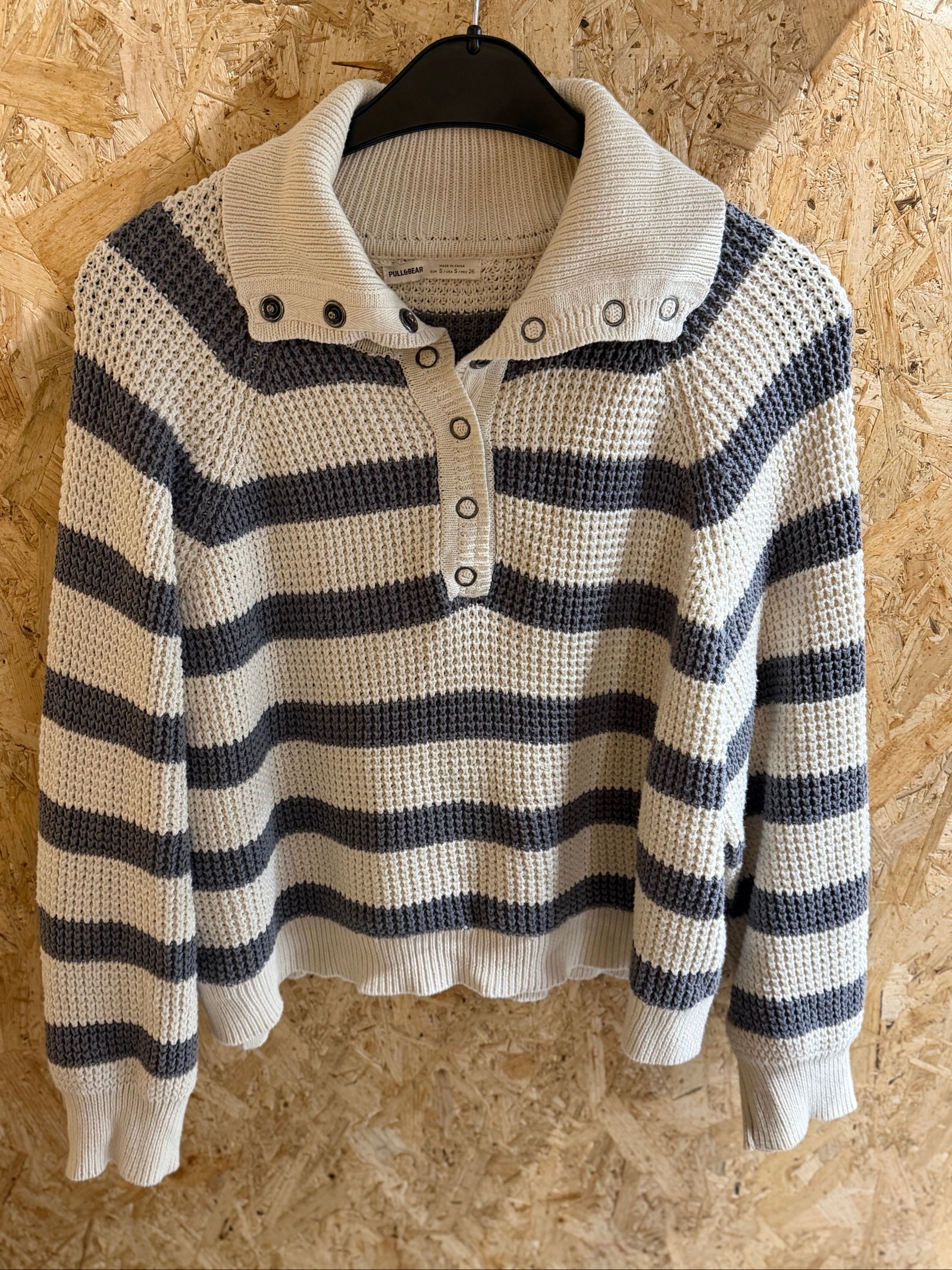 Pull&amp;Bear Cream &amp;Grey Striped Knit Sweater Small Cotton Blend