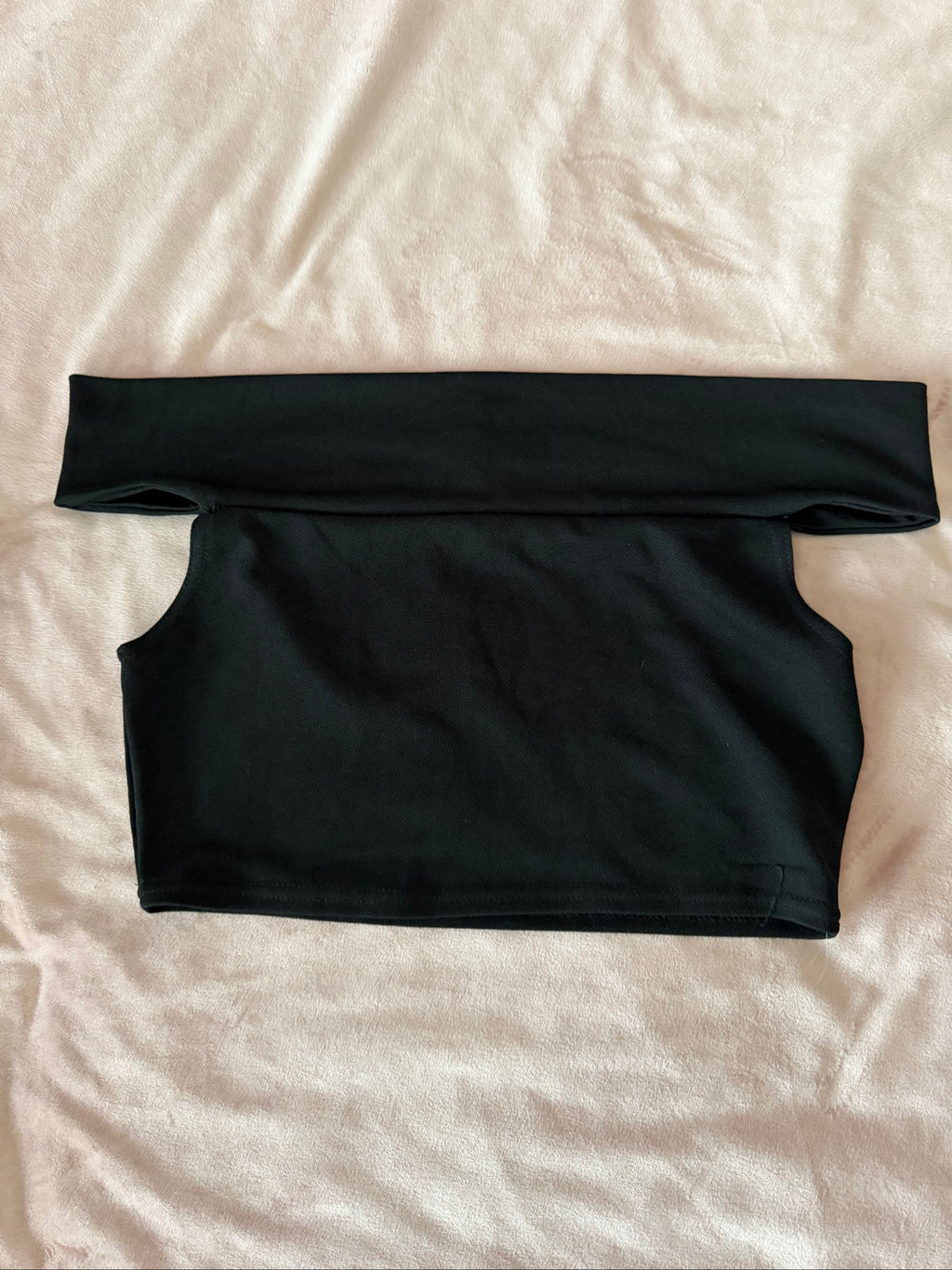 Boohoo Black Off Shoulder Crop Top sizs 40