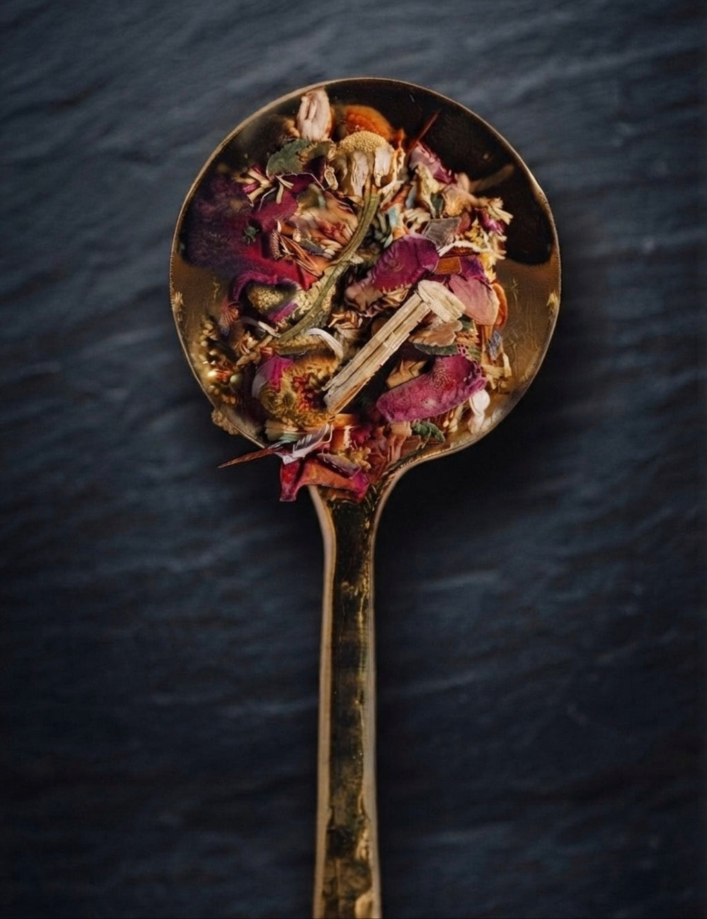 NIA beauty tools botanical blend packaging with floral design and elegant typography.