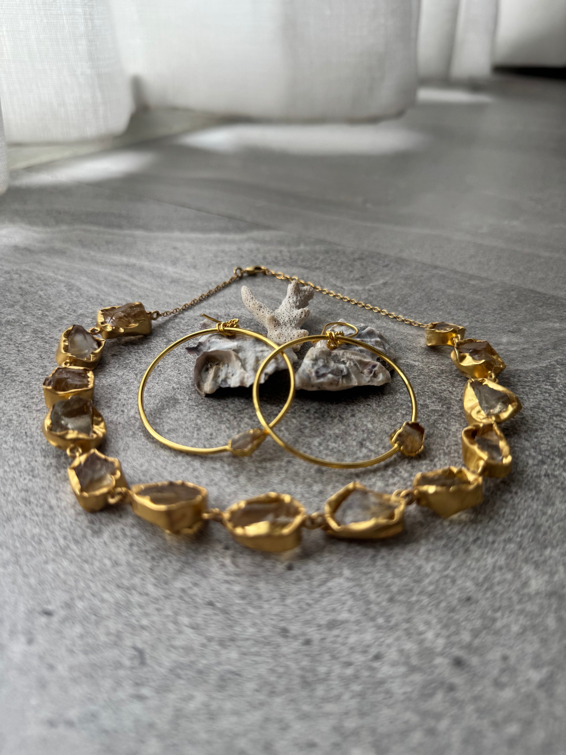 Gem Stone Collection - Collier & Hoop earrings