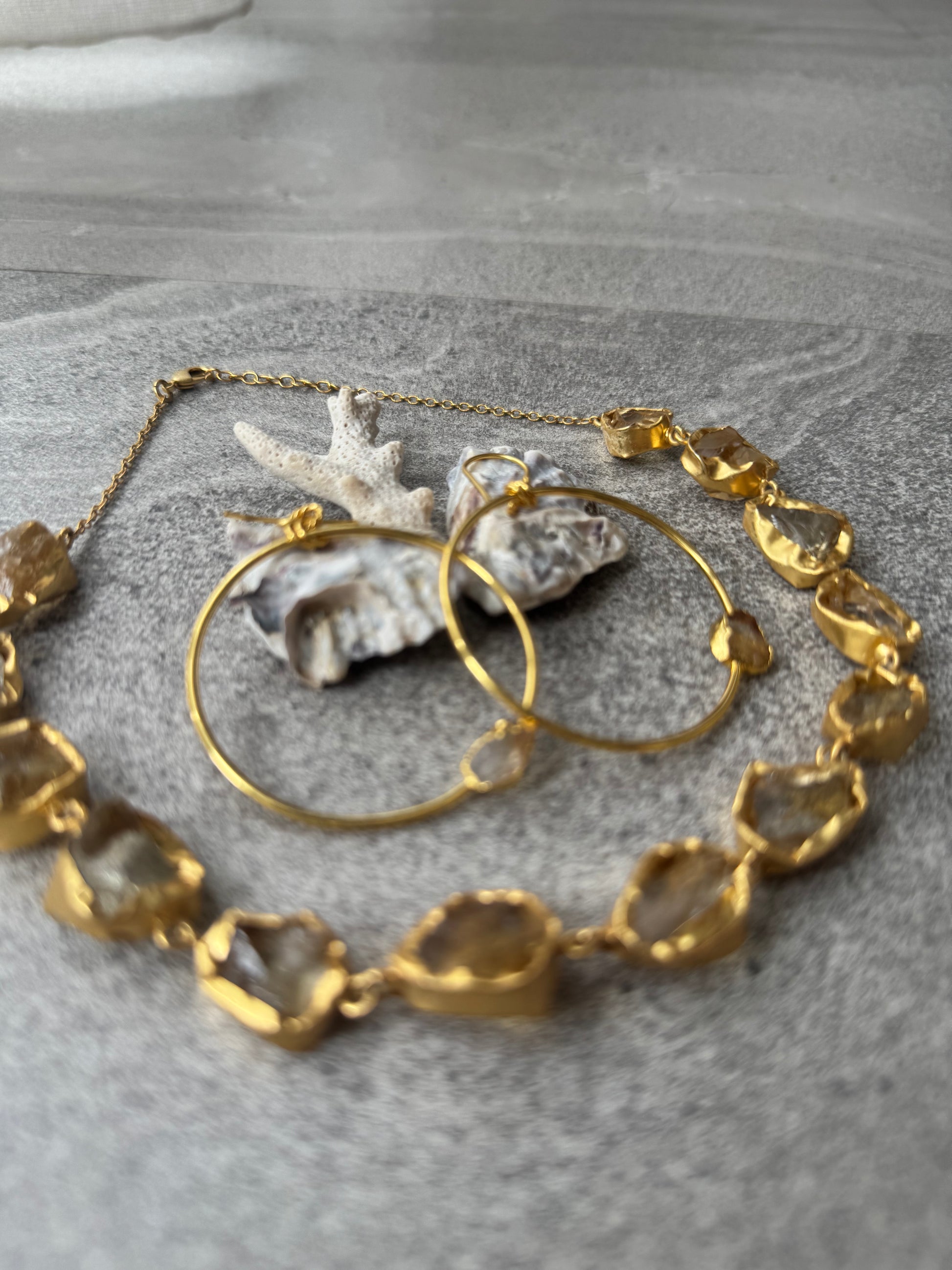 Gem Stone Collection - Collier & Hoop earrings