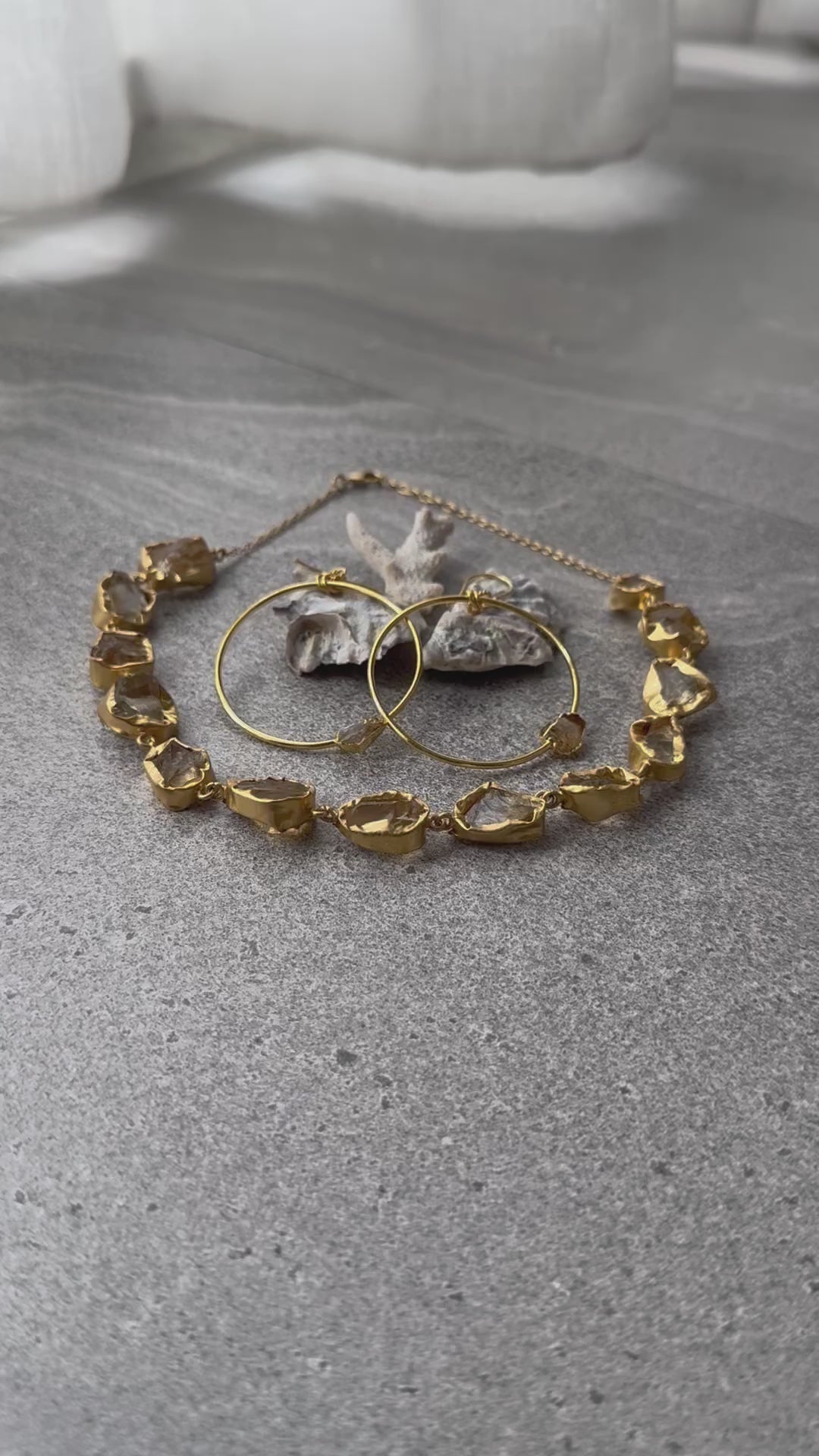 Gem Stone Collection - Collier & Hoop earrings